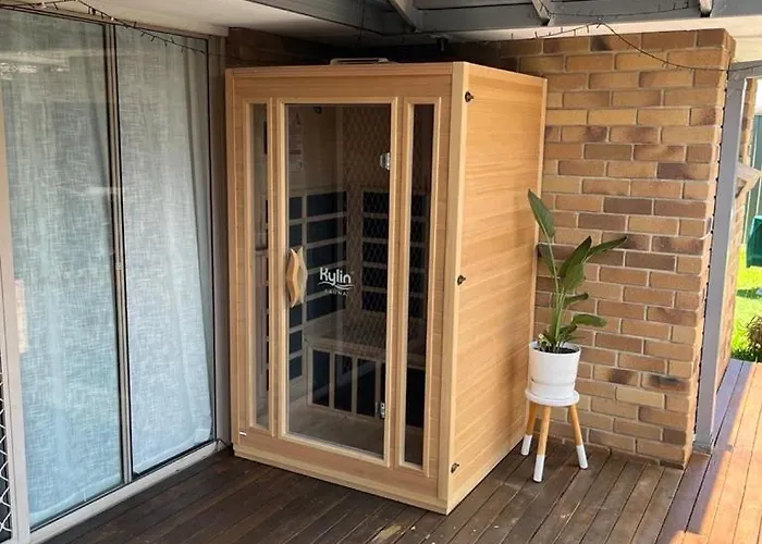 Sauna - Fire Pit - Fenced Yard - 5-Star Retreat